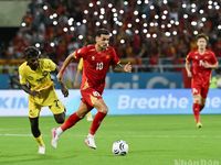Đội tuyển Việt Nam chạm trán Thái Lan tại chung kết
