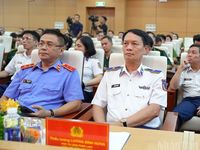 Khen thưởng các tập thể và cá nhân có thành tích xuất sắc trong công tác phòng, chống tội phạm về ma túy
