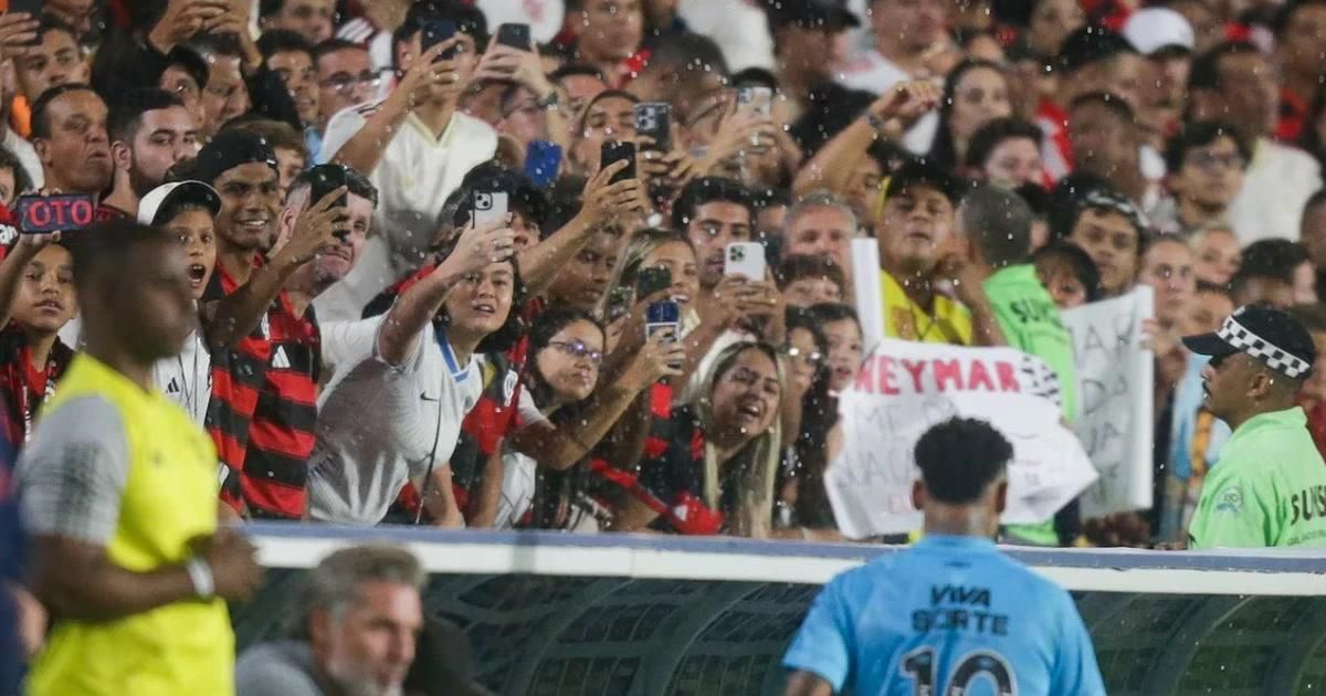 Neymar lại 'gây ồn ào, thị phi'