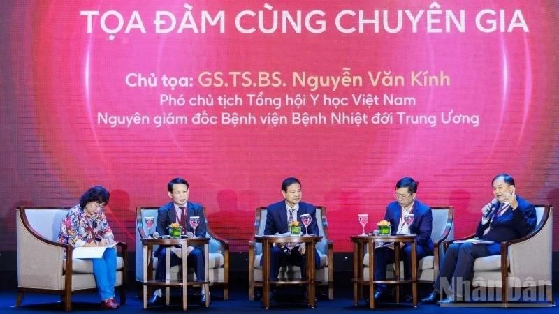 Thống nhất hành động phòng ngừa chủ động bệnh não mô cầu nhóm B thông qua tiêm chủng