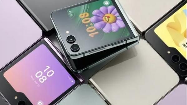 Samsung củng cố vị thế dẫn đầu thị trường điện thoại gập toàn cầu