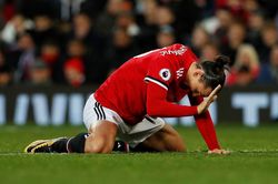 Hết thật rồi, người hùng Ibrahimovic