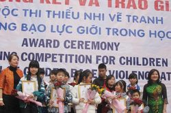 Vẽ tranh phòng chống bạo lực học đường