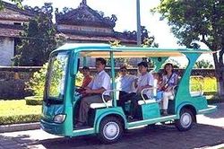 Hà Nội khởi động tuyến tham quan khu phố Pháp bằng xe điện dịp lễ 30/4 và 1/5