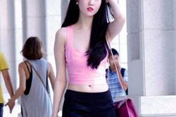 'Học lỏm' Sao Việt diện những mẫu áo lửng dễ mặc