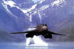 Cận cảnh 'quái vật ném bom' B-1 Lancer