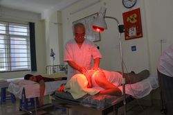 Công dụng đa năng của đèn hồng ngoại