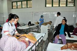 Tết ở 'khoa nóng' bệnh viện