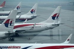 Gia đình hành khách MH370 thuê luật sư kiện Boeing và MAS