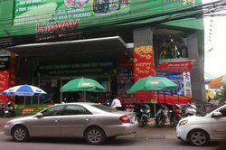 Bảo vệ siêu thị Hiway Ngọc Khánh đâm chết tài xế taxi