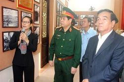 Đại tướng Phùng Quang Thanh thăm Khu di tích lịch sử Căn cứ Trung ương Cục miền Nam