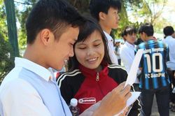 Mất điện trong giờ thi ở cụm số 28 Bình Định