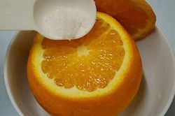 Chữa khỏi viêm phế quản cho bé chỉ bằng húng chanh và cam nướng