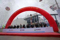 Lễ 'Mừng phát điện thương mại Nhà máy Nhiệt điện Mông Dương 1'