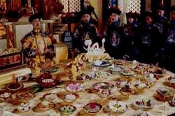 Vua chúa kiểm soát thực phẩm sạch nghiêm ngặt thế nào?