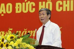 Đưa việc học tập phong cách Hồ Chí Minh thành công việc tự giác