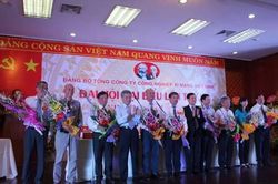 VICEM xây dựng nhiều tập thể, cá nhân điển hình thi đua làm theo lời Bác