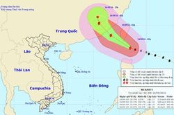 Siêu bão Meranti di chuyển nhanh vào biển Đông