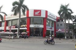 Hải Phòng: Chuyện lạ gì xảy ra khi Công ty Da giầy trưng bày xe máy?