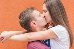 Tiết lộ lý do nàng sợ hôn