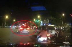 Lừa cảnh sát giao thông, tài xế tăng ga bỏ chạy