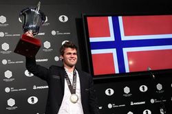 Magnus Carlsen lần 3 liên tiếp vô địch cờ vua thế giới