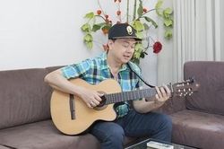 Bạn diễn ăn ý nhất của Hoài Linh kể bí mật trong phòng ngủ