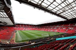 Sức chứa sân Old Trafford có thể vượt Bernabeu