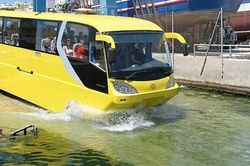 Những quốc gia vận hành tuyến xe buýt chạy trên sông