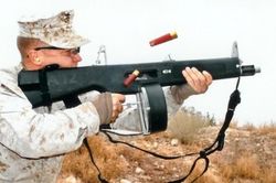 'Lạnh gáy' tính năng khẩu shotgun mạnh nhất hành tinh