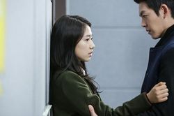 6 dấu hiệu tố người con gái bạn yêu đang lừa dối