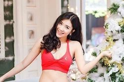Bạn gái gợi cảm của Quang Lê bị ghét nhất 'Người phán xử'