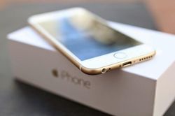 Mở hộp iPhone 6S hàng tân trang