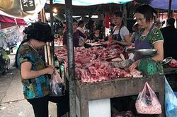 Bí ẩn khu chợ ở Hà Nội hai đầu hai mức giá khác nhau