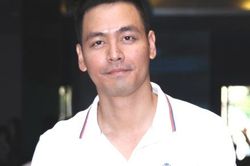 MC Phan Anh: 'Vợ từng hỏi tôi, tại sao mua dây buộc mình?'