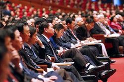 Tiêu chuẩn cho lãnh đạo cấp cao: Bước đi quan trọng để kiện toàn bộ máy
