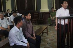 Vụ thuốc ung thư dởm: Cán bộ Cục quản lý Dược có tránh khỏi liên đới?