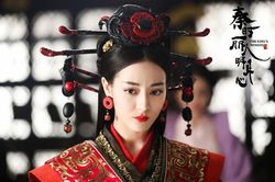 Lệ Cơ truyện: Địch Lệ Nhiệt Ba chỉ cần đẹp, diễn xuất để Trương Bân Bân lo