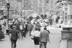 Tận mục cuộc sống ở thành phố New York thập niên 1960