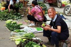 Con trai giả chết, đùn đẩy bố mẹ già nuôi cháu... nỗi đau gây sốc