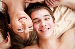 Quý ông 'trả bài' đầy đủ cho vợ nhờ 9 bài thuốc tự nhiên bằng rau hẹ