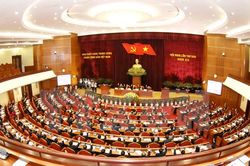 Cần tiếp tục thanh lọc những cán bộ suy thoái