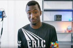 Vlogger công nghệ nổi tiếng nhất thế giới khoe ảnh để tóc iPhone X