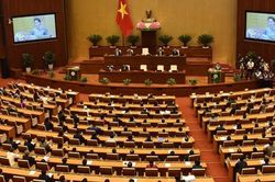 Bốn nhóm vấn đề trả lời chất vấn trước QH: Tài chính, Thông tin truyền thông, Ngân hàng và Tòa án