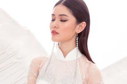 Á Hậu Thùy Dung 'hóa' Tiên Dung thi Miss International 2017