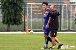 HLV Park Hang Seo: 'Cầu thủ Việt Nam không thua kém cầu thủ Hàn Quốc'