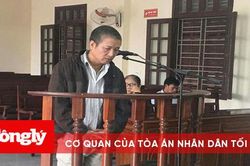 Gã thợ sửa đồng hồ dâm ô với bé gái 11 tuổi