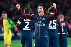 PSG vs Nantes (4-1): Cavani lập cú đúp, Neymar bất lực