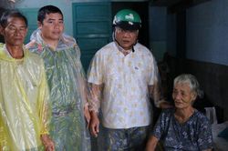 Bão số 14 suy yếu thành áp thấp nhiệt đới, dân Ninh Thuận vui mừng trở về nhà