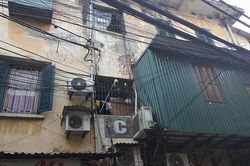 Mẩu giấy nhỏ tiết lộ bí mật của cụ ông 90 tuổi trong khu tập thể cũ